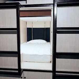 2* Капсульный отель Kapsula